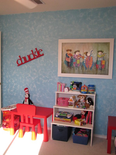 Nadia and Amelie's Rooms