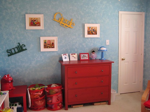 Nadia and Amelie's Rooms